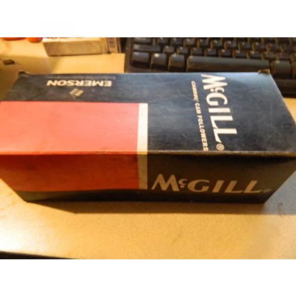 MCGILL CF-1-5/8-S CAMFOLLOWER LOT OF 10 BRAND NEW IN BOX #1 image