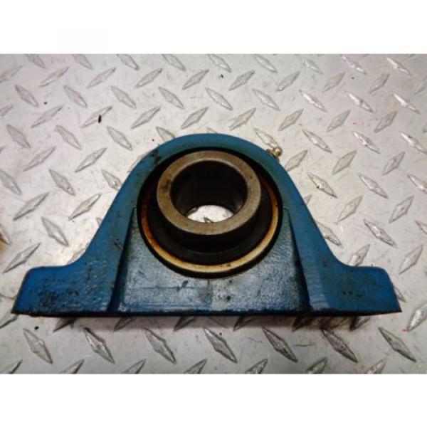 MC GILL PILLOW BLOCK BEARING C-08 1-1/2&#034; BORE #5 image